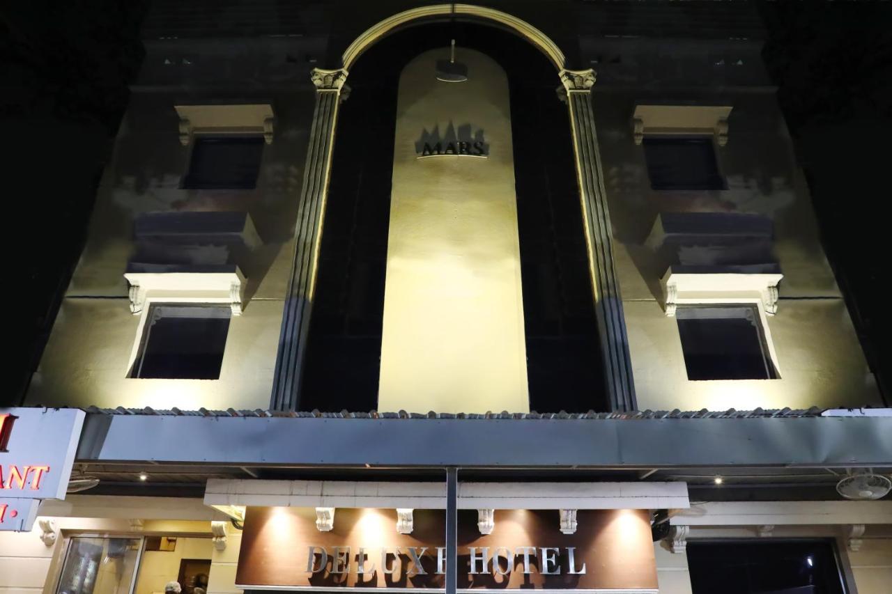 Deluxe Hotel Chennai Dış mekan fotoğraf