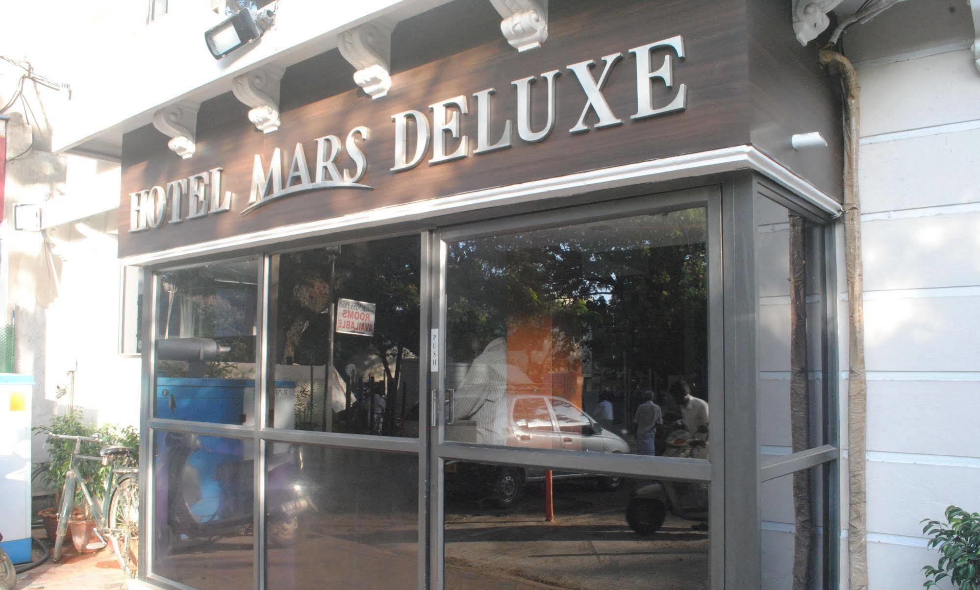 Deluxe Hotel Chennai Dış mekan fotoğraf